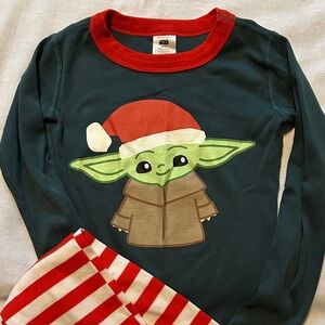 Hanna Andersson Grogu Holiday Pajamas (6-7; 120)
